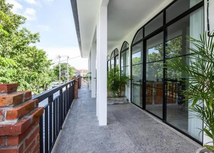 Mg Loft Berawa Bali チャングー
