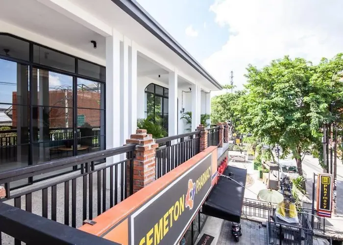 アパート Mg Loft Berawa Bali *