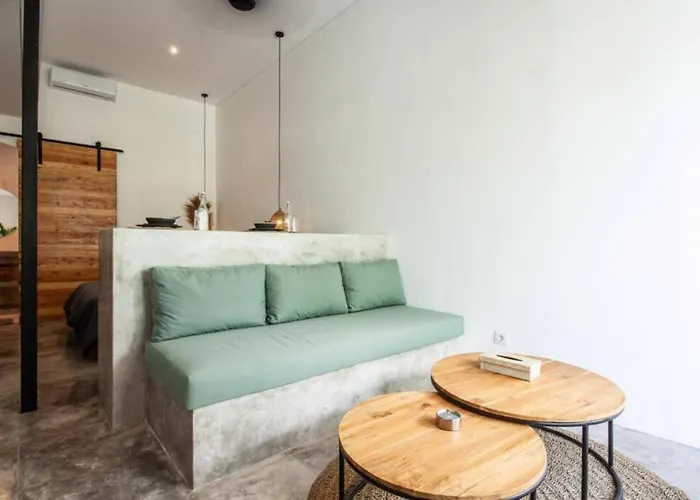 Mg Loft Berawa Bali * チャングー